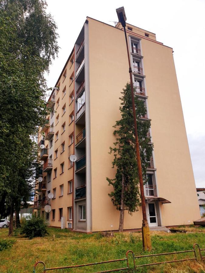 Apartman Terminal, Self Check-In 24 H, Free Parking Banská Bystrica Exterior foto